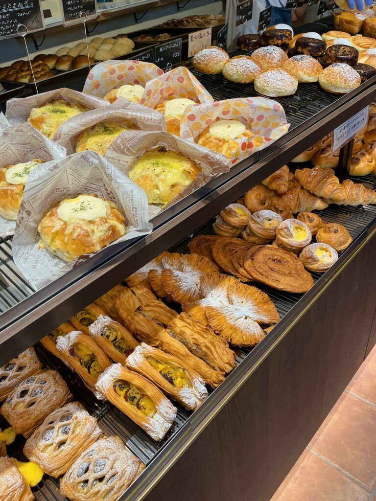 地元の方に大人気の稲沢の有名店。愛されパン屋さん「１７bakery」